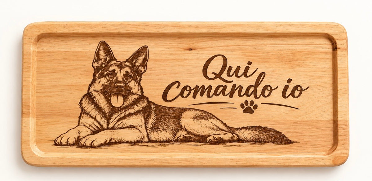 Tagliere in legno inciso personalizzato – “Qui comando io” 🐾